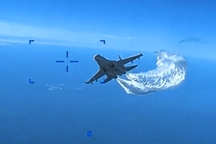 Phi công Su-27 Nga kể cuộc chạm trán với UAV "Ác điểu" của Mỹ