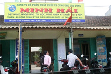 Mượn giấy phép hết hạn để "tuyển bừa" người lao động