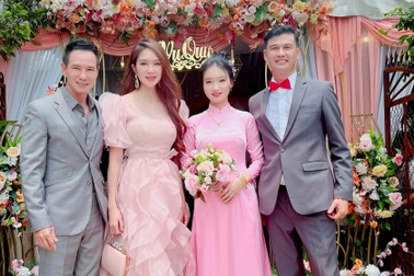 Phản ứng của "bà mối" Cát Tường về đám cưới bạn thân Tiết Cương