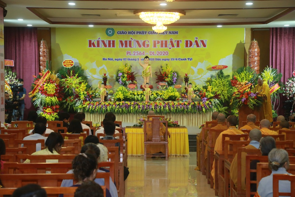 Lễ Phật đản đặc biệt ở chùa Quán Sứ - Hà Nội - 1 Lễ Phật đản đặc biệt ở chùa Quán Sứ - Hà Nội - 1