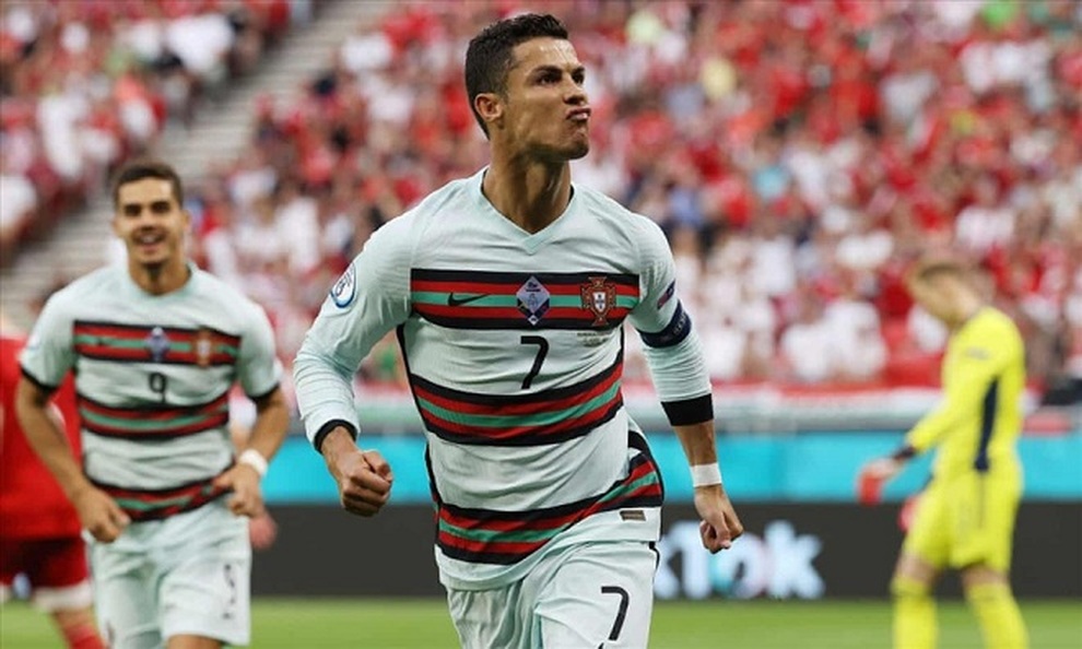 C.Ronaldo sắp phá kỷ lục vĩ đại của bóng đá thế giới - 2 C.Ronaldo sắp phá kỷ lục vĩ đại của bóng đá thế giới - 2