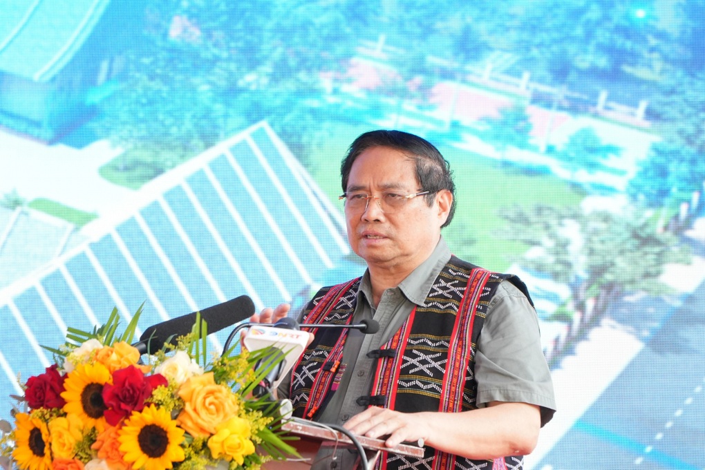Prime Minister attends groundbreaking ceremony of school in mountainous commune of Da Nang - 1 Thủ tướng dự lễ khởi công trường học ở xã miền núi Đà Nẵng - 1