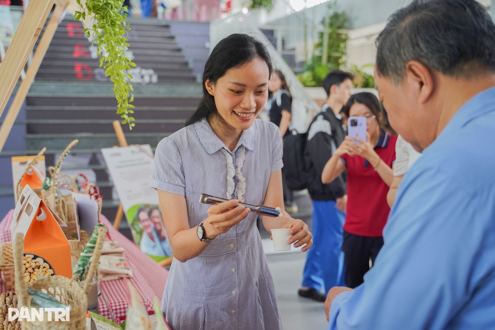 Sinh viên TPHCM tìm hiểu về nông nghiệp hữu cơ qua sự kiện “Organic Vibes” - 2 Sinh viên TPHCM tìm hiểu về nông nghiệp hữu cơ qua sự kiện “Organic Vibes” - 2