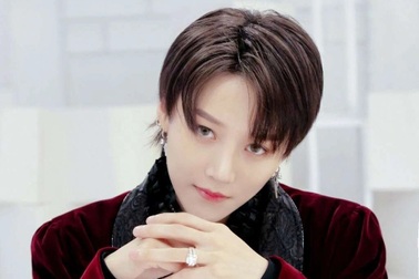 Nói "cảm ơn đại dịch Covid-19", nữ ca sĩ bị tẩy chay dữ dội