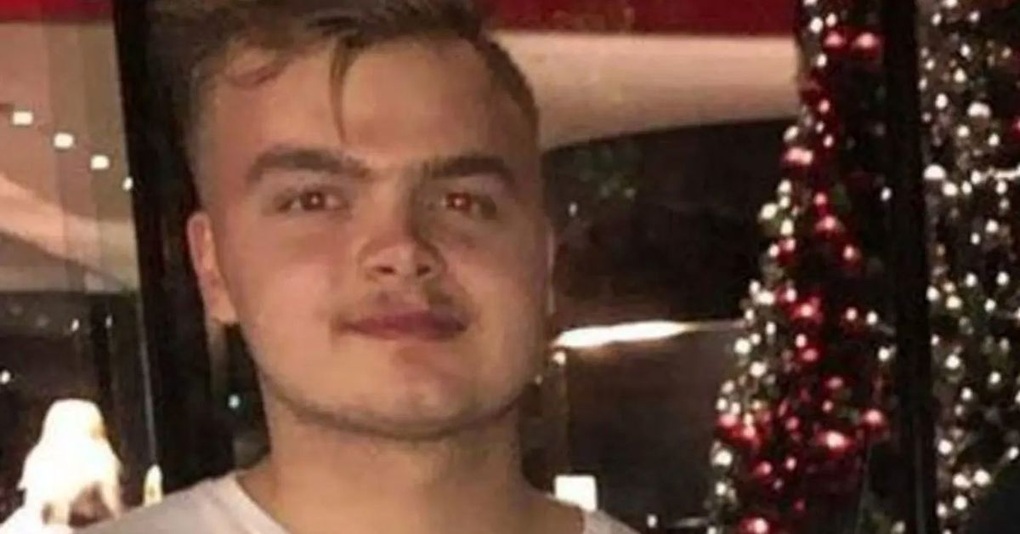 Đón hai nữ sinh tới khách sạn để dự sinh nhật rồi ra tay sát hại - 2 Đón hai nữ sinh tới khách sạn để dự sinh nhật rồi ra tay sát hại - 2