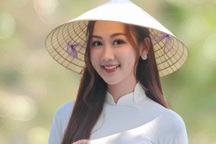 Bị đồn mua giải, Hoa hậu Quế Anh: "Nhà tôi gia giáo, lương bố mẹ không cao"