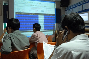 Vn-Index tiến sát mốc 515 điểm