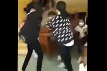 Lại xuất hiện clip học sinh bị đánh tới tấp vào đầu bằng mũ bảo hiểm