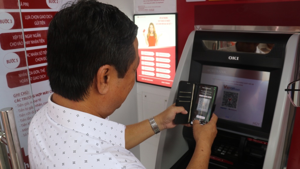 Agribank mang dịch vụ ngân hàng hiện đại góp phần phát triển xã đảo Thạnh An - 3 Agribank mang dịch vụ ngân hàng hiện đại góp phần phát triển xã đảo Thạnh An - 3