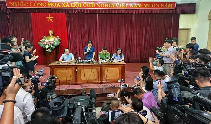 Khởi tố vụ án vô ý làm chết người vụ bé 6 tuổi tử vong trên xe đưa đón