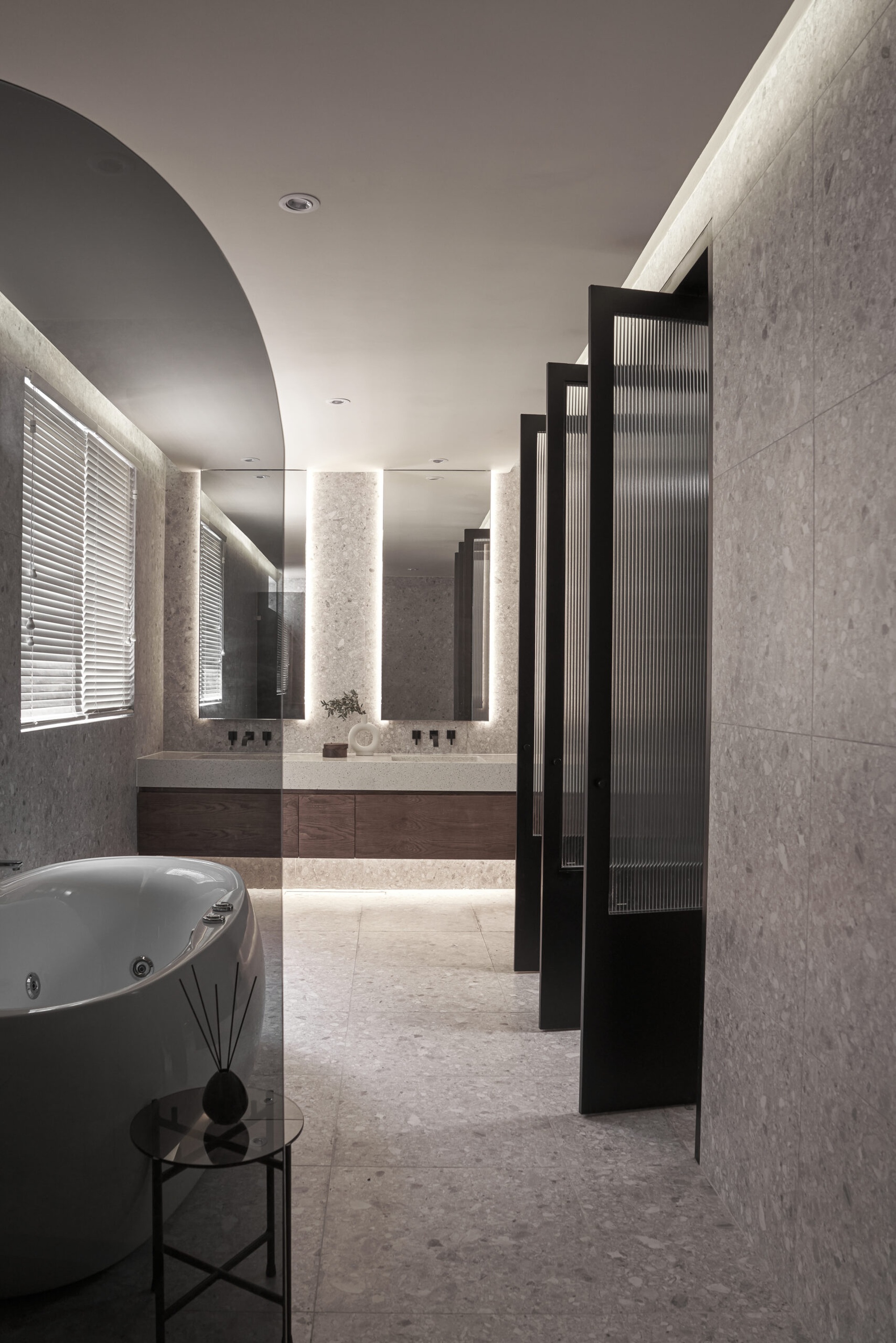 Nội thất không chỗ chê của căn biệt thự 300 m2 ở TPHCM - 13 Nội thất không chỗ chê của căn biệt thự 300 m2 ở TPHCM - 13