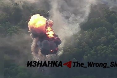 Đòn sấm sét của tên lửa và UAV Nga vào trung tâm UAV Ukraine ở Chernihiv