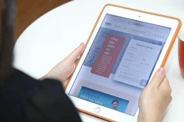 Tài xế Shopee phấn khởi khi được bảo vệ bằng "FWD Bảo hiểm tai nạn"