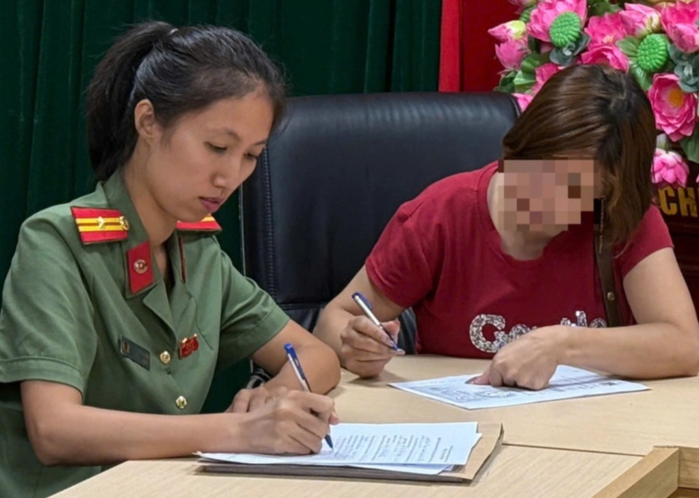 Xử lý người phụ nữ ở Thái Nguyên xúc phạm vụ Đại úy CSCĐ bị quái xế tông - 1 Xử lý người phụ nữ ở Thái Nguyên xúc phạm vụ Đại úy CSCĐ bị quái xế tông - 1