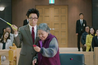 Đề tài công tố - luật sư một lần nữa “gây bão”