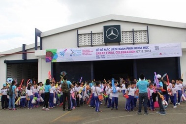 Mercedes-Benz đồng hành cùng Liên hoan phim khoa học tại Việt Nam