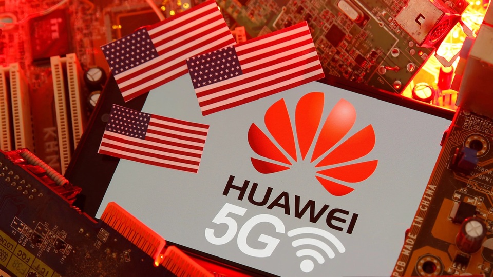 Doanh thu của Huawei vẫn tăng trưởng bất chấp lệnh cấm vận của Mỹ - 1 Doanh thu của Huawei vẫn tăng trưởng bất chấp lệnh cấm vận của Mỹ - 1