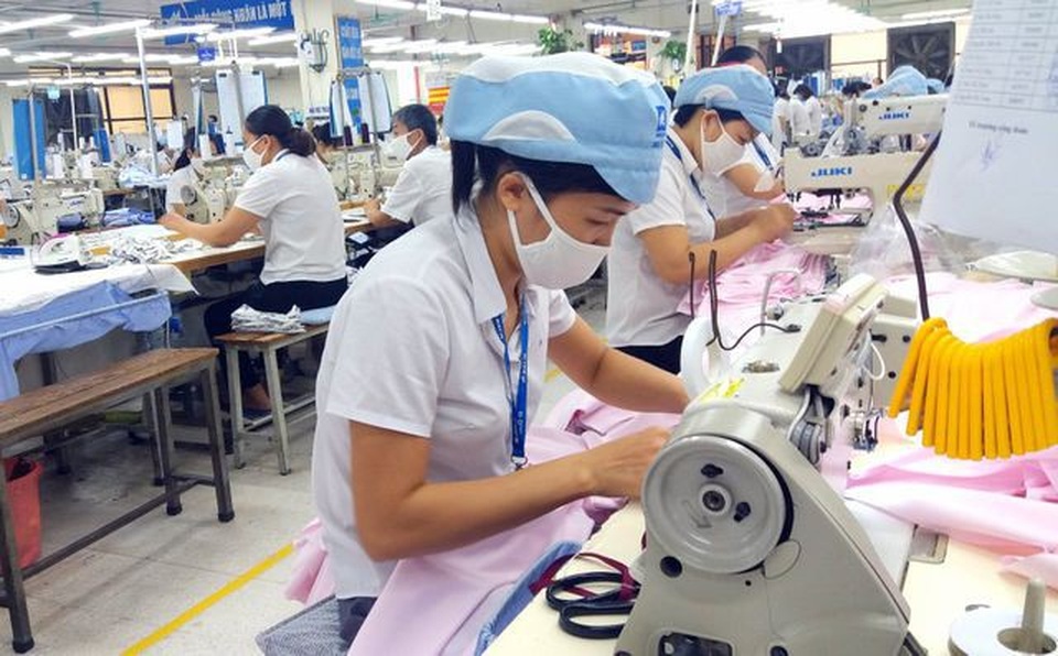 Doanh nghiệp bị Covid-19 ảnh hưởng ở mức nào thì được tạm dừng đóng BHXH? - 1 Doanh nghiệp bị Covid-19 ảnh hưởng ở mức nào thì được tạm dừng đóng BHXH? - 1