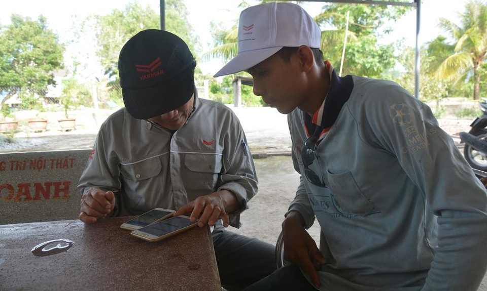Chuyên gia Yanmar hướng dẫn chăm sóc máy và vận dụng hiệu quả SMARTASSIT - 3 Chuyên gia Yanmar hướng dẫn chăm sóc máy và vận dụng hiệu quả SMARTASSIT - 3
