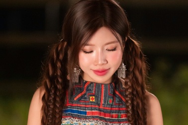 Trang Pháp hé lộ hậu trường ca khúc gây chú ý tại hòa nhạc 25.000 khán giả