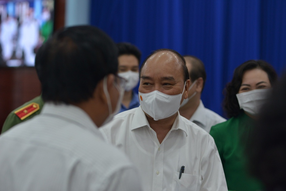 Chủ tịch nước: Ngân sách để lại một, TPHCM có thể làm tăng 2-3 lần - 2 Chủ tịch nước: Ngân sách để lại một, TPHCM có thể làm tăng 2-3 lần - 2