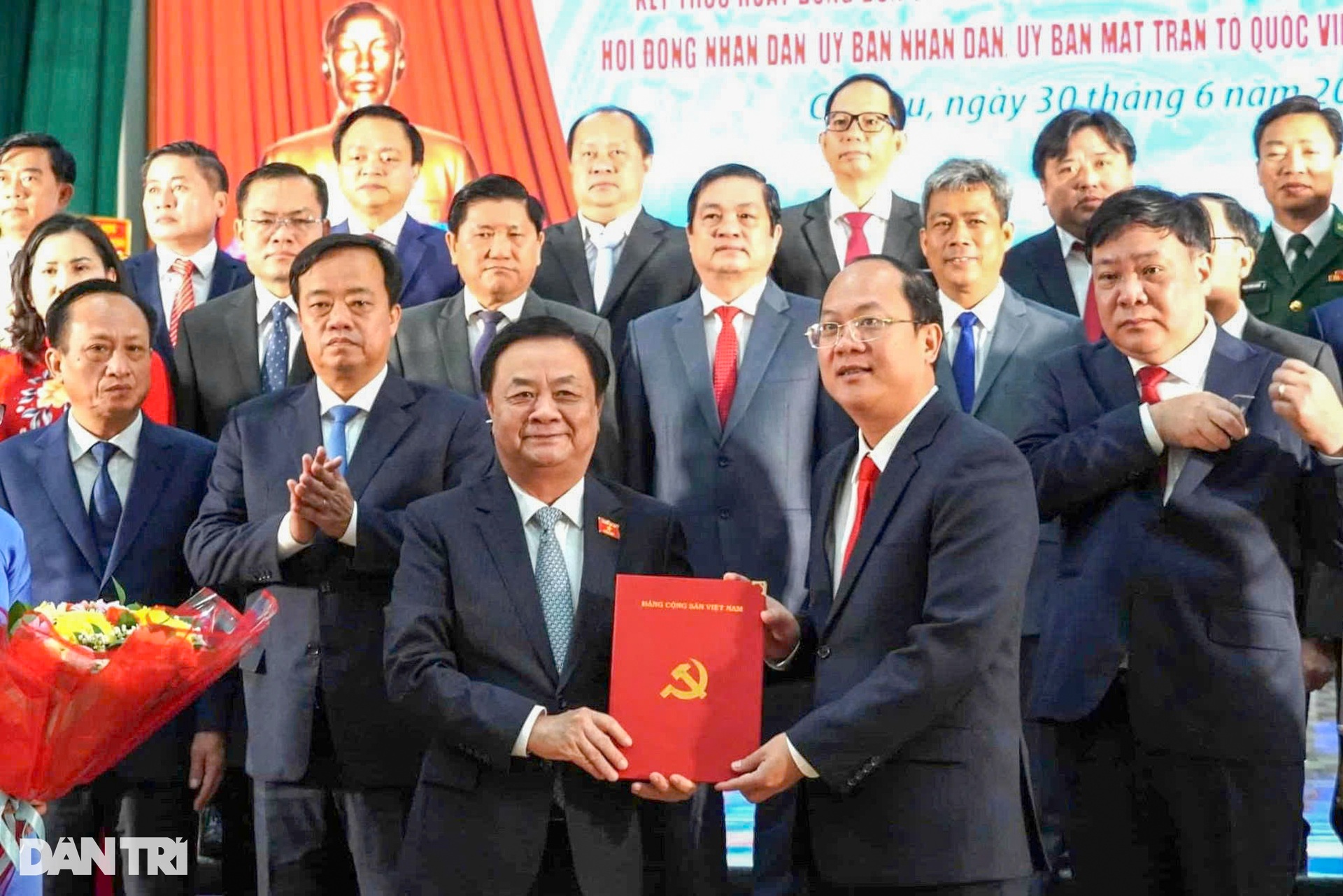 Lễ công bố Nghị quyết của Quốc hội về sáp nhập tỉnh, thành phố cả nước - 20 Lễ công bố Nghị quyết của Quốc hội về sáp nhập tỉnh, thành phố cả nước - 20