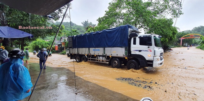 Khu du lịch Cát Cát Sa Pa tan hoang sau lũ quét - Ảnh 6.