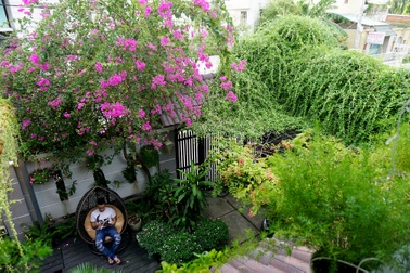 Cận cảnh chốn đi về bình yên "xanh mát" của ca sĩ Cao Thái Sơn