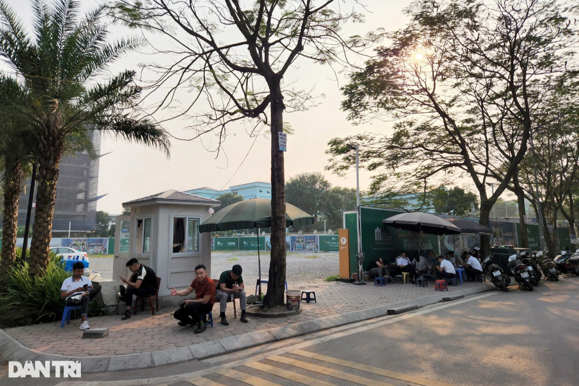 Cận cảnh công trường chung cư có chiết khấu, giảm tiền tỷ cho người giàu - 14 Cận cảnh công trường chung cư có chiết khấu, giảm tiền tỷ cho người giàu - 14