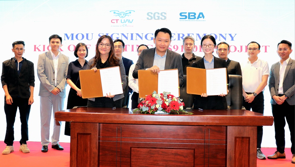 SGS Thụy Sĩ giúp CT UAV siết tiêu chuẩn chất lượng hàng không tại 5 nhà máy, hội sở - 1 SGS Thụy Sĩ giúp CT UAV siết tiêu chuẩn chất lượng hàng không tại 5 nhà máy, hội sở - 1