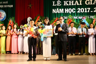 2 trường đại học lớn tại Huế cùng khai giảng