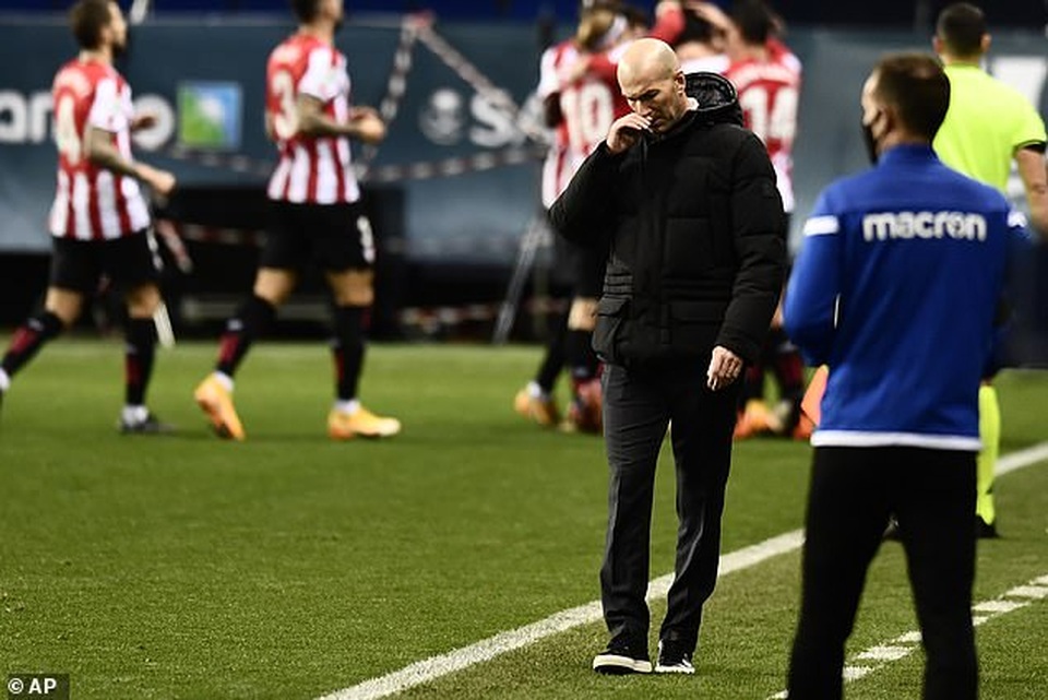 Thua Bilbao, Real Madrid tan mộng vô địch Siêu Cup Tây Ban Nha - 4 Thua Bilbao, Real Madrid tan mộng vô địch Siêu Cup Tây Ban Nha - 4