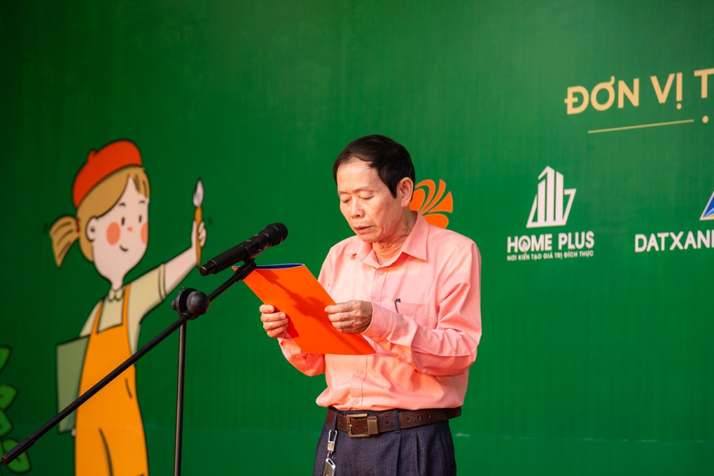 Hơn 400 tài năng nhí thi vẽ tranh Sắc màu thiên nhiên - 2 Hơn 400 tài năng nhí thi vẽ tranh Sắc màu thiên nhiên - 2