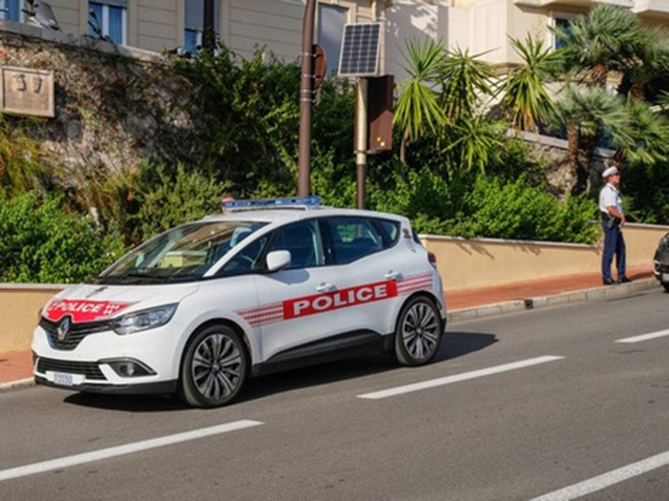 Monaco cấm tỷ phú, triệu phú sử dụng du thuyền “né” Covid-19 - 6 Monaco cấm tỷ phú, triệu phú sử dụng du thuyền “né” Covid-19 - 6