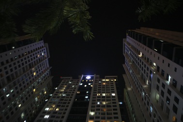 Cháy công ty Rạng Đông: Dân chung cư sơ tán tránh nhiễm độc