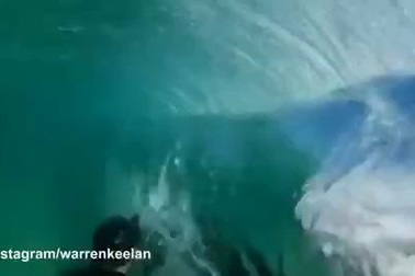 Xem cách nhiếp ảnh gia chụp hình những cơn sóng dữ