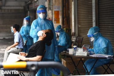 Hà Nội phát hiện 2.988 F0 trong 24 giờ qua