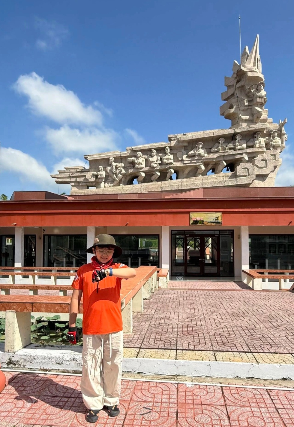 Hè không điện thoại, học thêm, cậu bé Hà Nội đạp xe 1.700km du lịch 19 tỉnh - 4 Hè không điện thoại, học thêm, cậu bé Hà Nội đạp xe 1.700km du lịch 19 tỉnh - 4