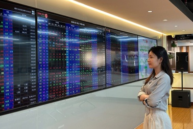 VN-Index tăng 27 điểm: Chuyên gia chỉ ra 3 động lực cho đà "bùng nổ"