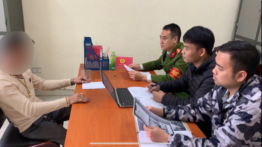 Người đàn ông đăng clip sai sự thật về Thiếu tướng Đinh Văn Nơi trên TikTok - 1 Người đàn ông đăng clip sai sự thật về Thiếu tướng Đinh Văn Nơi trên TikTok - 1