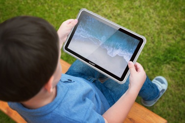 HANET sản xuất máy tính bảng chống nước, bảo vệ mắt và "phi lợi nhuận"