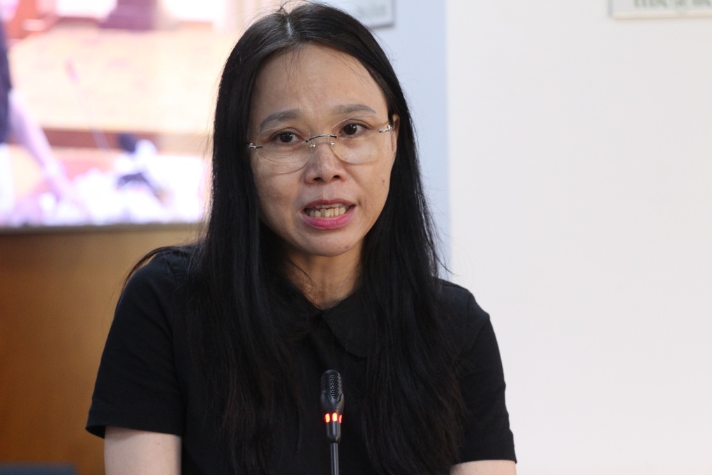 TPHCM: Sẽ trồng lại cây xanh trước khi làm mái che vỉa hè đường Lê Lợi - 1 TPHCM: Sẽ trồng lại cây xanh trước khi làm mái che vỉa hè đường Lê Lợi - 1