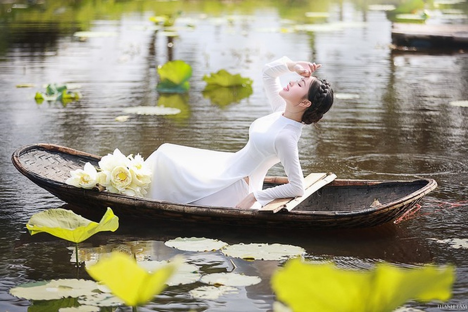 Cô giáo mầm non xinh đẹp vừa dạy học vừa đam mê học múa - 2 Cô giáo mầm non xinh đẹp vừa dạy học vừa đam mê học múa - 2