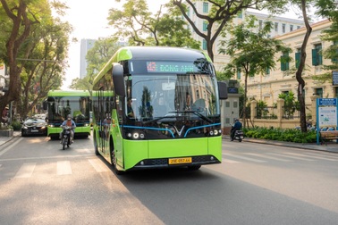 Hà Nội có 20 tuyến buýt chở khách đến Trung tâm Triển lãm Việt Nam