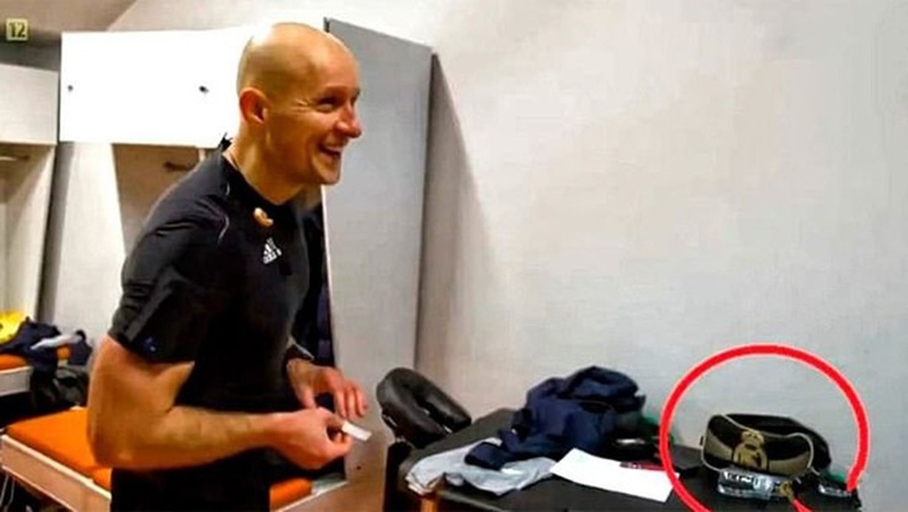 CĐV PSG nổi giận, nghi ngờ FIFA “chống lưng” cho Real Madrid - 2 CĐV PSG nổi giận, nghi ngờ FIFA “chống lưng” cho Real Madrid - 2