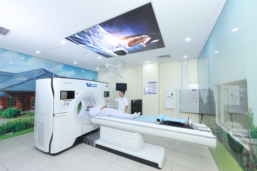 Sáu huyền thoại “Quỷ Đỏ” được chăm sóc y tế tại Hệ thống Bệnh viện Tâm Anh - 3 Sáu huyền thoại “Quỷ Đỏ” được chăm sóc y tế tại Hệ thống Bệnh viện Tâm Anh - 3