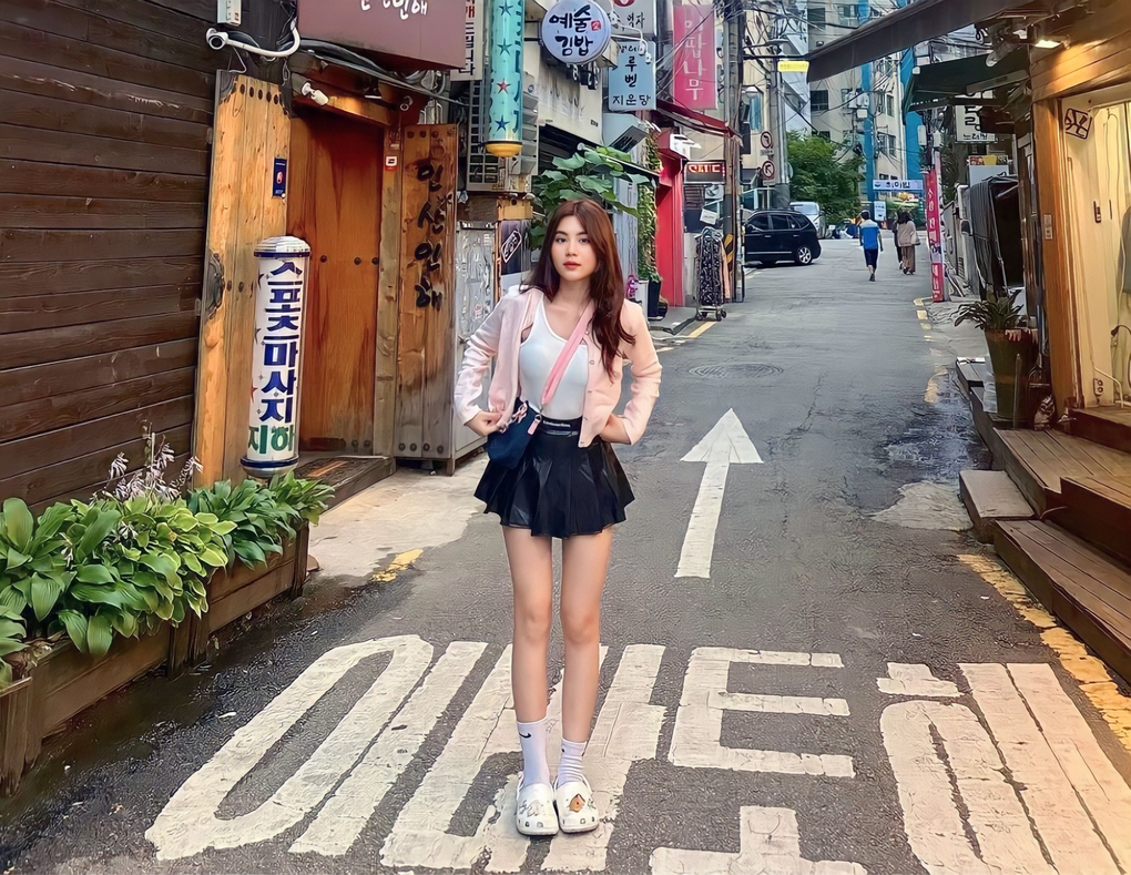 Con gái út của MC Quyền Linh ngày càng xinh đẹp, tự tin khoe dáng 1,70m - 3