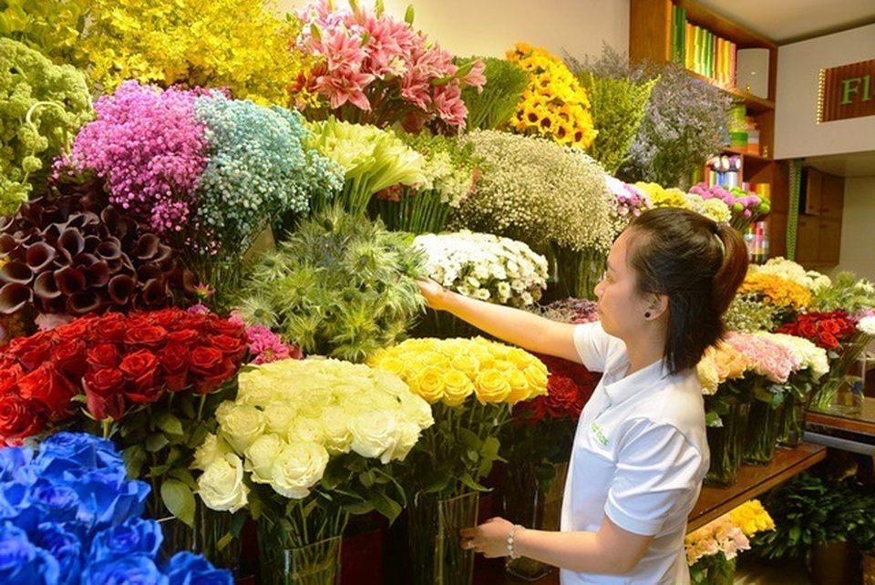 Đại gia chơi trội mua bó hoa 40 triệu đồng tặng bạn gái dịp Valentine - 1 Đại gia chơi trội mua bó hoa 40 triệu đồng tặng bạn gái dịp Valentine - 1