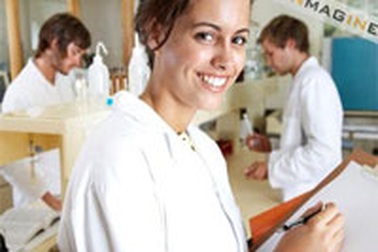 Tin vui cho du học sinh Úc và Thuỵ Sỹ