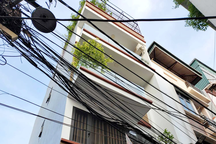 Chủ nhà hết thời hét giá cao, môi giới loay hoay "chốt" giao dịch